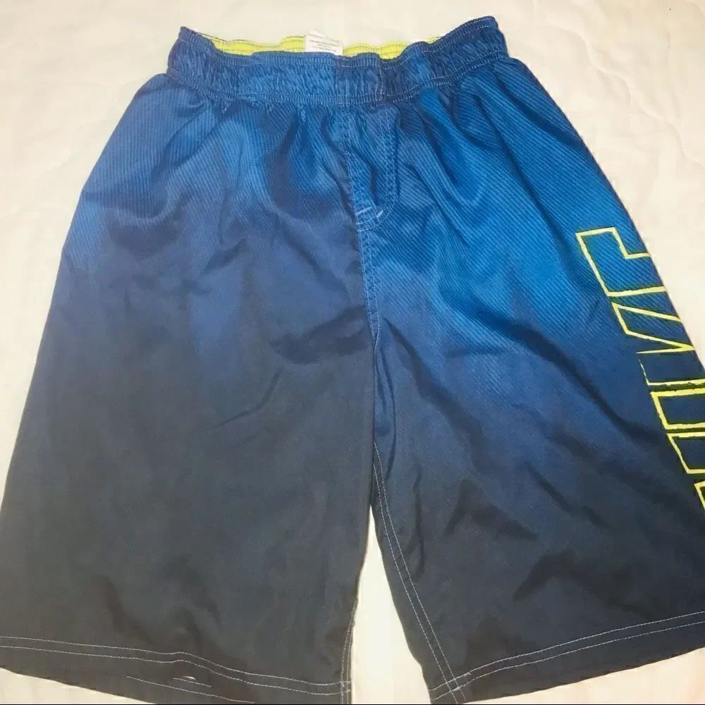 COPY - Nike boys swim trunk size XL